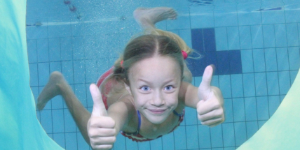 Krátkodobé ochlazení, které v posledních dnech dorazilo, ukončí o víkendu příliv teplého vzduchu