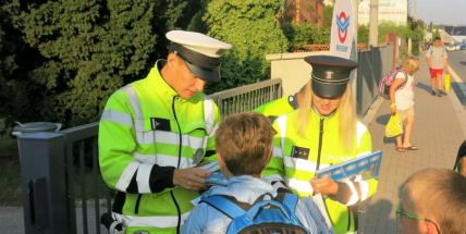 Policisté zvýší dohled u škol