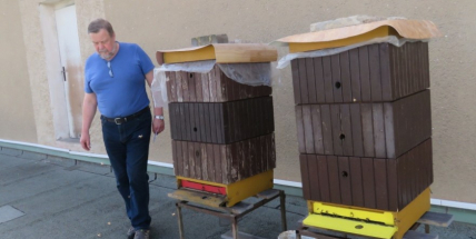 První várka Divadelního bzučáku je na světě