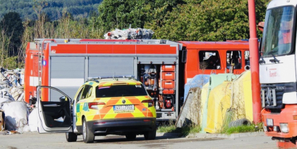 Na skládce v Chrástu vyhasl lidský život