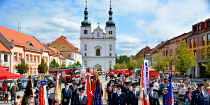 V sobotu oslavili březničtí hasiči narozeniny, mezi dárky byl i nový automobil