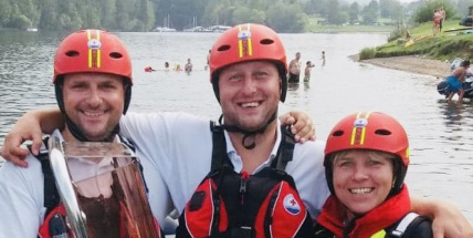 Vodním záchranářům na Slapech letos mírně přibylo zásahů