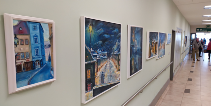 Štětec a plátno v rukou špičkového chirurga