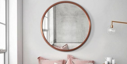 Máte v ložnici zrcadlo? Na noc ho zakryjte..