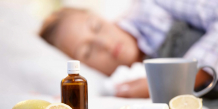 Chřipka se šíří i podáním ruky