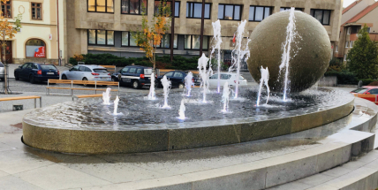 Fontána v Příbrami dostane novou hudbu. Bude hrát písně Karla Gotta