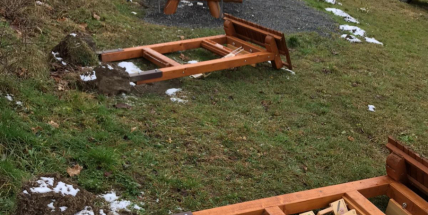 Naučné interaktivní panely přilákaly vandaly. Škoda je v řádech desetitisíců