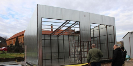 Jince dají věcem druhou šanci. Vyrostly tu pro ně dvě haly