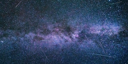 Čeká nás nebeská podívaná. S každou hodinou na obloze zazáří až 110 meteorů