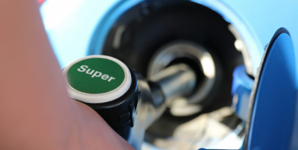 Pohonné hmoty ve Středočeském kraji opět zdražily