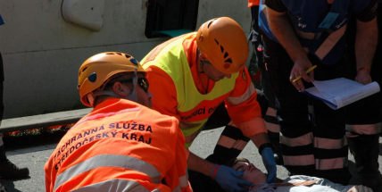 Středočeský kraj vypíše tendr na oblečení pro záchranáře. Hodnota zakázky bude přes padesát milionů