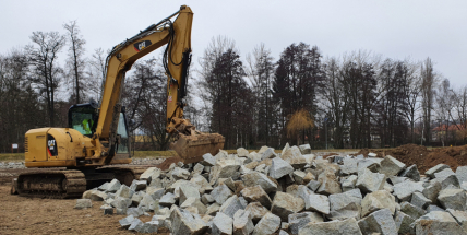 Na Nováku se pracuje i v zimě, buduje se zde litorální pásmo