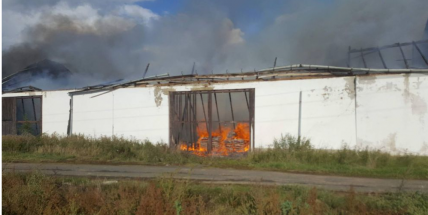 Vyhořelý statek přidělává vrásky zastupitelům Ouběnic. Bojí se o bezpečnost lidí