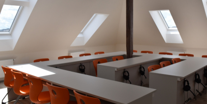 „Dětem zima není,“  reaguje město na smyšlený článek