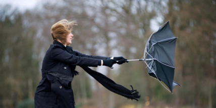 Meteorologové varují před silným větrem