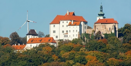 Vyrostou v blízkosti vysokochlumeckého hradu větrné elektrárny?