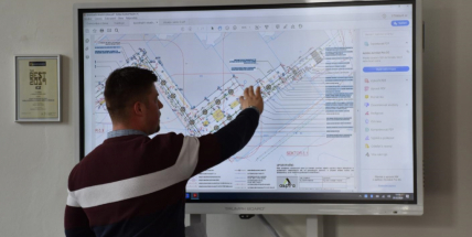 Pěší zóna Cíl se dočkala rekonstrukce, práce potrvají do konce roku