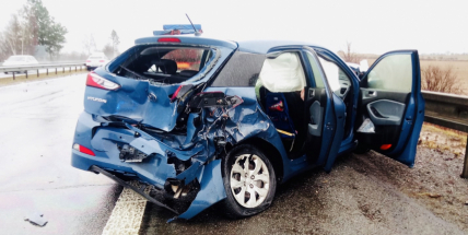 Dopravní nehoda uzavřela dálnici D4 u Skalky