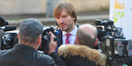 Vojtěch: O zavírání nákupních center a restaurací prozatím neuvažujeme