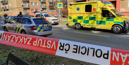 Policisté hledají svědky dopravní nehody, při které došlo k vážnému poranění chodce