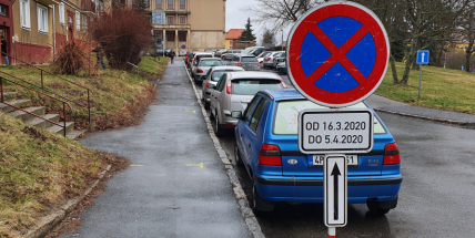 K příbramskému divadlu povede bezbariérový chodník. Hotov bude do 21. května