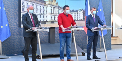 Stát uhradí 80 % mzdy v zavřených provozech a náhrady karantény