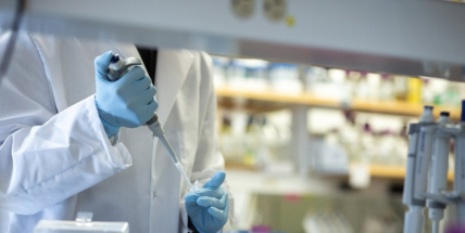 Pro odběrové místo v Příbrami zatím není dost ochranných pomůcek