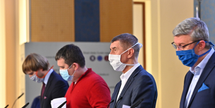 OSVČ postižené opatřeními dostanou jednorázově 25.000 Kč