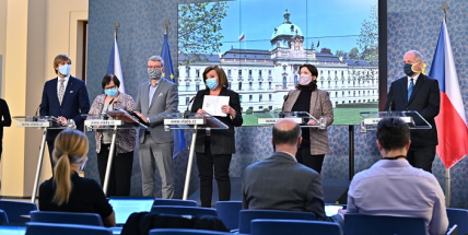 Pozitivních na COVID-19 bude podle odhadů v půlce dubna 8000 lidí