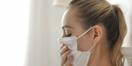 V Česku zemřeli další tři lidé s koronavirem