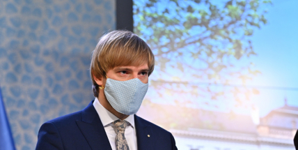 Vojtěch: Když se situace do středy nezmění, zmírníme opatření