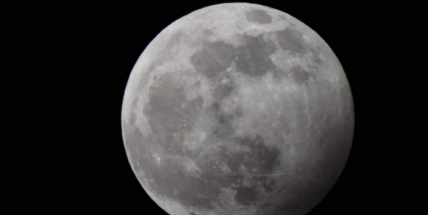 V noci na středu bude nejjasnější úplněk roku