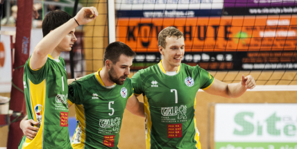 Kocouři nedotáhli zápas a prohráli v pátém setu