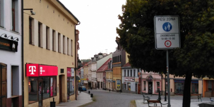 Příbram nainstaluje výsuvné sloupky na vjezdu do Pražské ulice