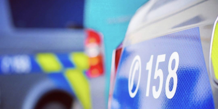 Upozornil muže na absenci roušky, skončil s bodným zraněním v nemocnici