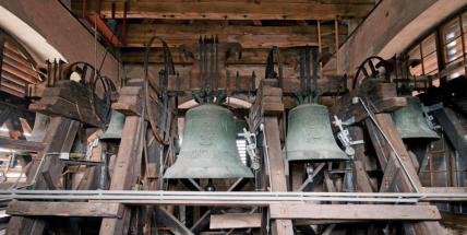 V poledne se rozezní zvony jako poděkování sestřičkám