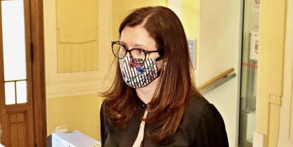 Hejtmanka kvůli trestnímu oznámení čelí na sociálních sítích kritice, někteří požadují rezignaci