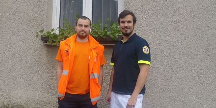 Zachránili ve svém volnu muže, který byl v bezvědomí a nedýchal