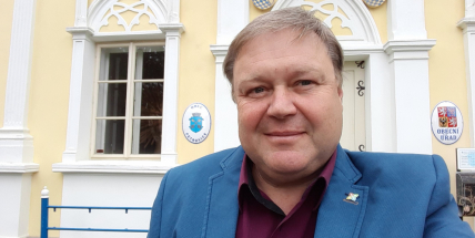 Rád bych do Senátu vnesl „selský rozum,“ říká Petr Štěpánek