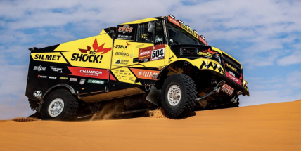 Macík na Dakar vyrazí s automatickou převodovkou