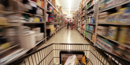 Za nouzového stavu ubylo 50 pct krádeží v obchodech s potravinami