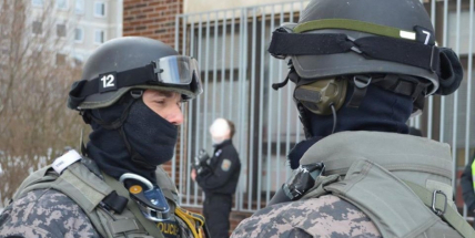 Policisté překazili plánovanou vraždu. Muž chtěl prudkým jedem usmrtit kolegu z motorkářského klubu