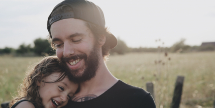 Zítra je den otců, u nás se tento svátek zatím moc neujal