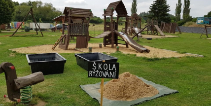 V Novém Kníně dnes začalo mistrovství světa v rýžování zlata