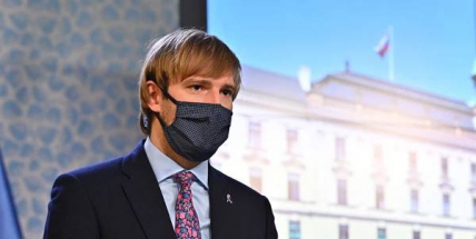 Karantény kvůli covidu-19 budou zkrácené na 10 dní