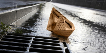 Do školy pošlete děti v pláštěnkách, začátek září bude deštivý