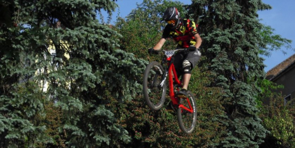 Bikeři dolaďují formu na Svatohorský Downtown
