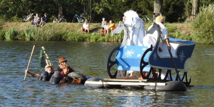 Mrazík dorazil na neckyádu do Bohutína