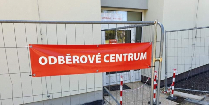 Nový rekord: 1382 nakažených za den