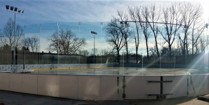 Profesionální hokejisté míří do Dobříše